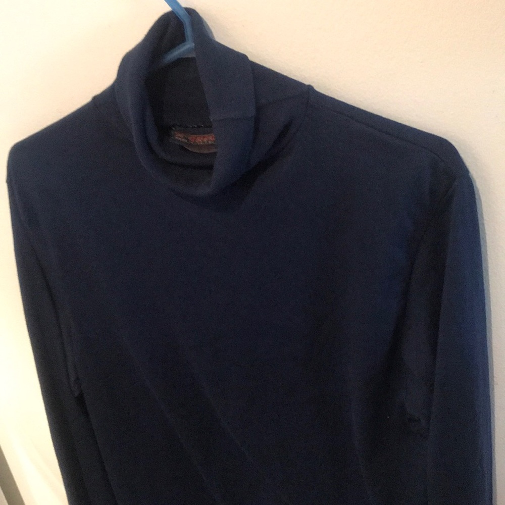 Vintage Mcgregor tundra turtleneck made for sleek protection in the winter